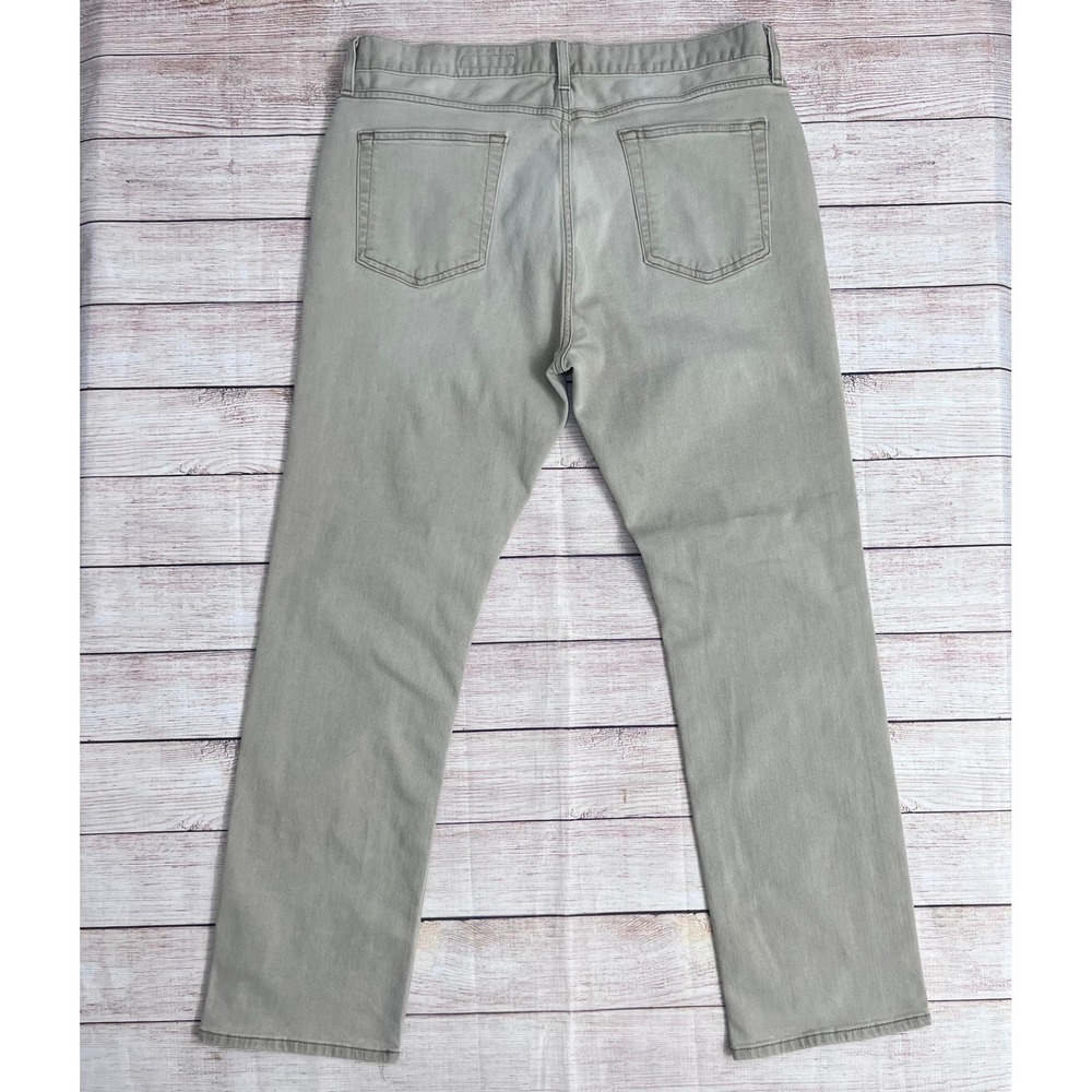 Cremieux Relaxed Straight Jeans Mens 34/30 Khaki Tan Premium Denim Stretch - Picture 2 of 9